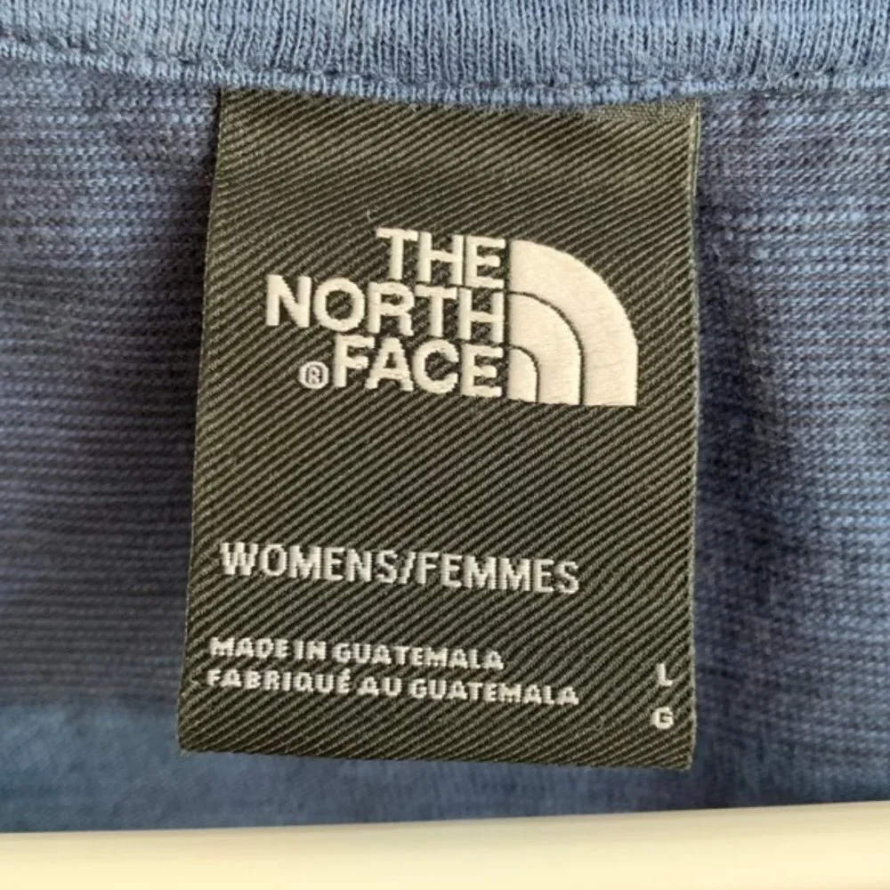 THE NORTH FACE Blue Striped Knit Short Sleeve Shirt - Picture 4 of 6